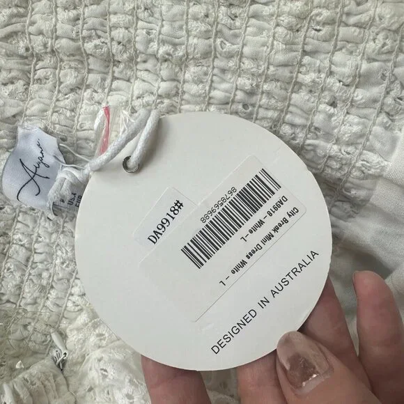 NWT AIYANA City Break Mini Dress White Eyelet Strapless Size Large - Picture 10 of 16